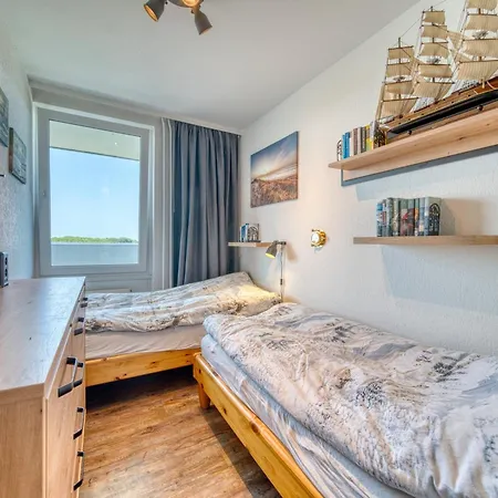 - Haus D, App 0d0407 *